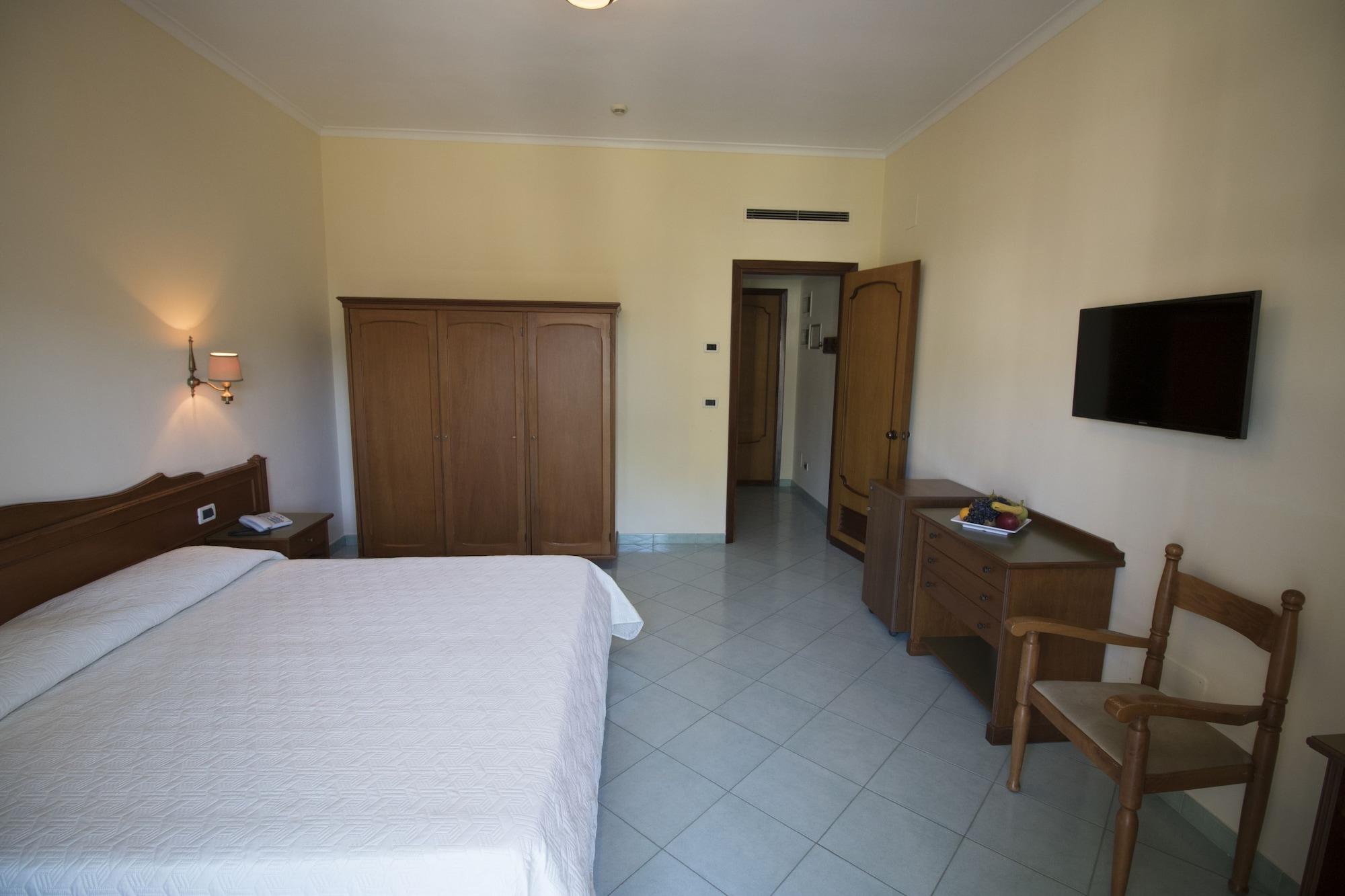 Hotel Terme Alexander Иския Екстериор снимка