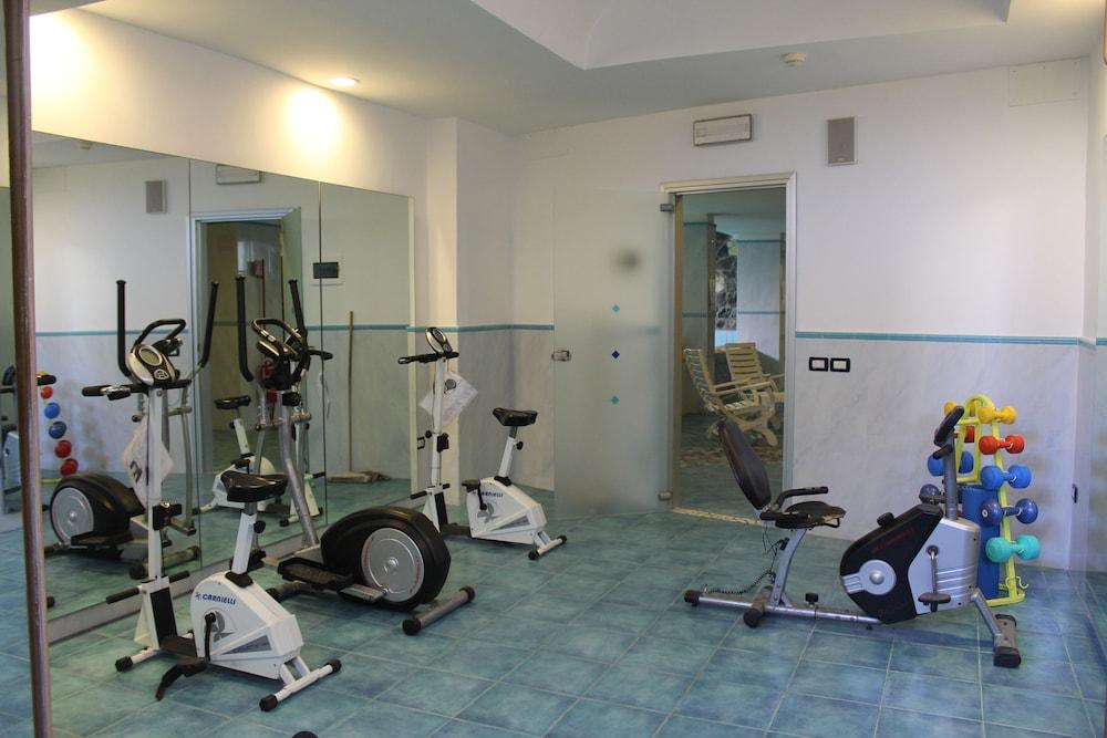 Hotel Terme Alexander Иския Екстериор снимка