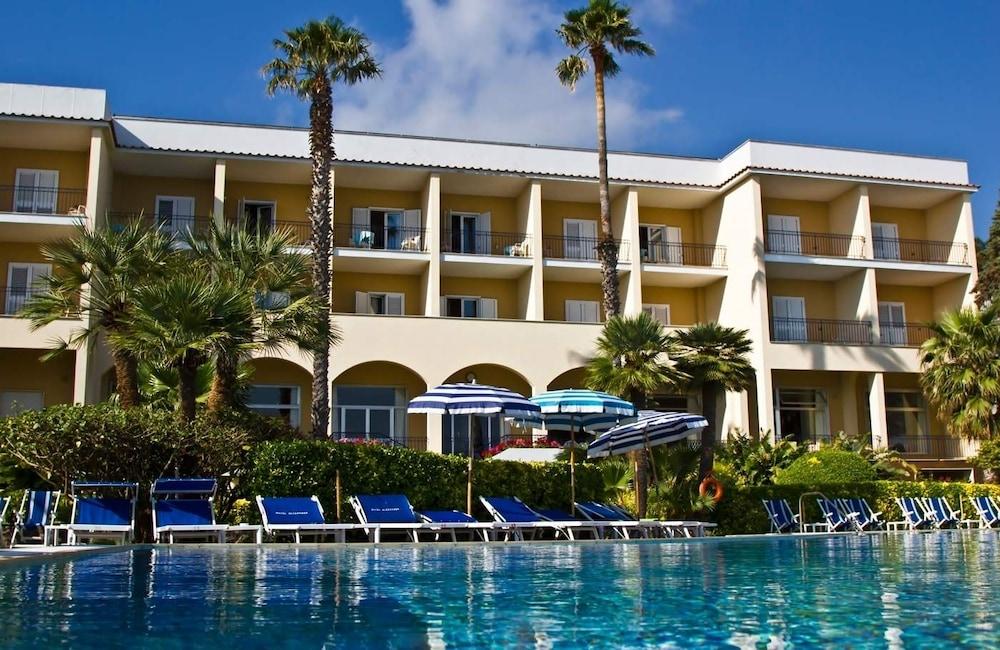 Hotel Terme Alexander Иския Екстериор снимка