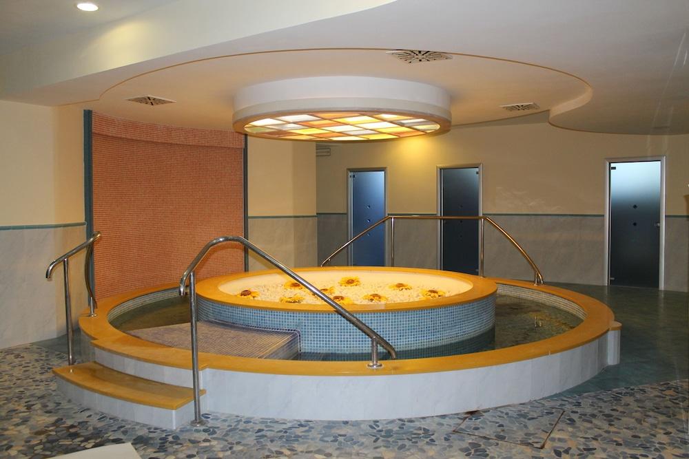 Hotel Terme Alexander Иския Екстериор снимка
