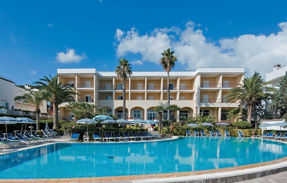 Hotel Terme Alexander Иския Екстериор снимка