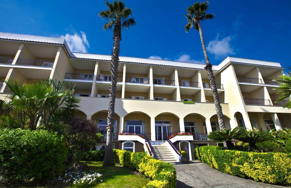 Hotel Terme Alexander Иския Екстериор снимка