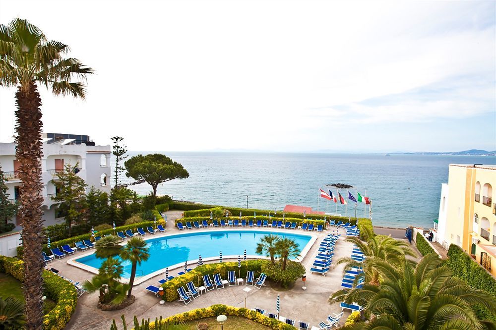 Hotel Terme Alexander Иския Екстериор снимка