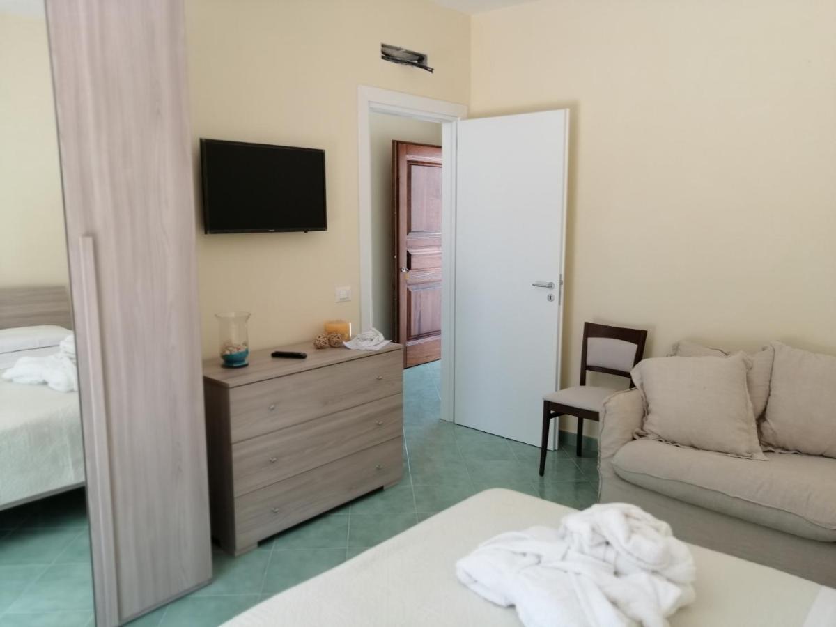 Hotel Terme Alexander Иския Екстериор снимка