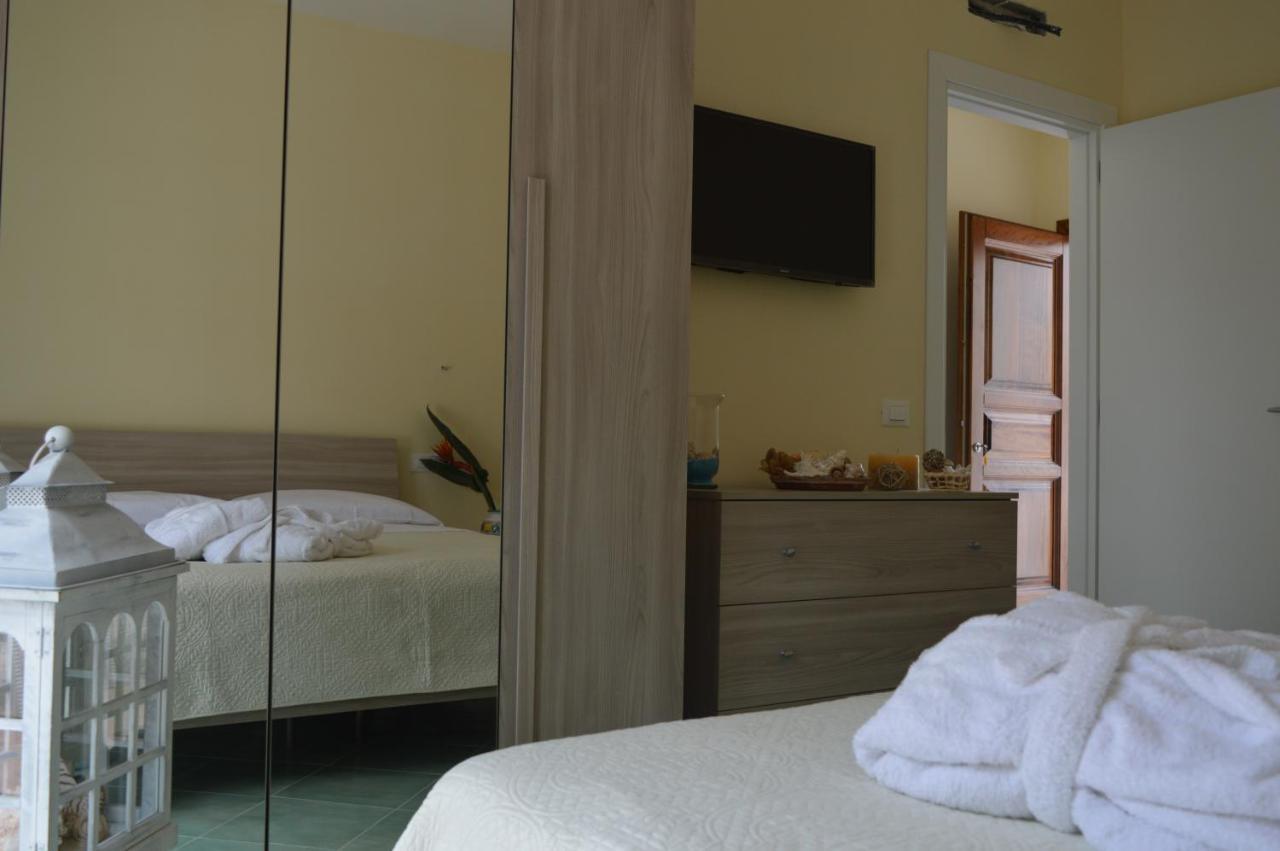 Hotel Terme Alexander Иския Екстериор снимка